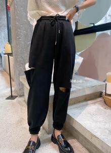 现货，休闲破洞卫裤，女装休闲裤，简单小珍