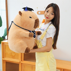 欧萌玩具 博士帽水豚
