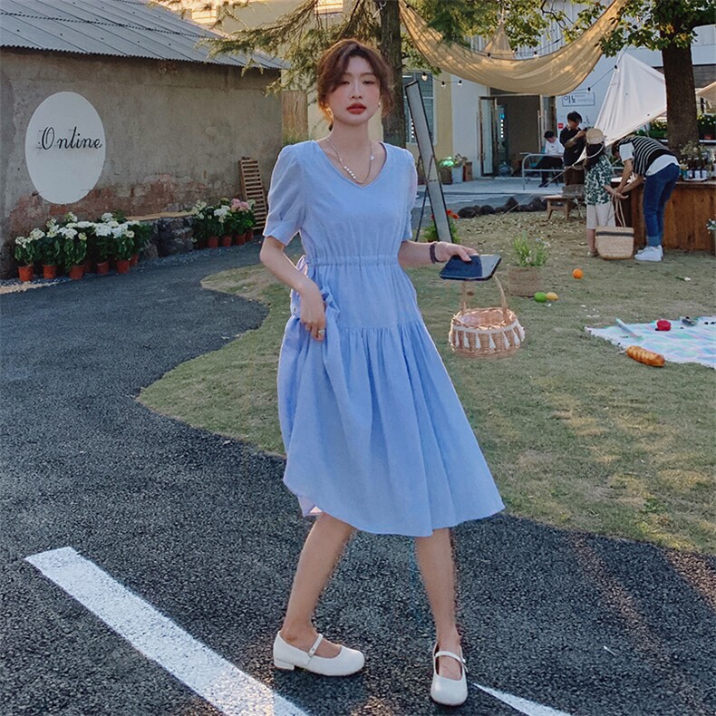 （现货）收腰泡泡袖连衣裙女2024年夏季新款时尚气质法式V领裙子,女装连衣裙,唯依ONLY