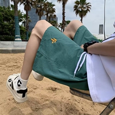 绿色