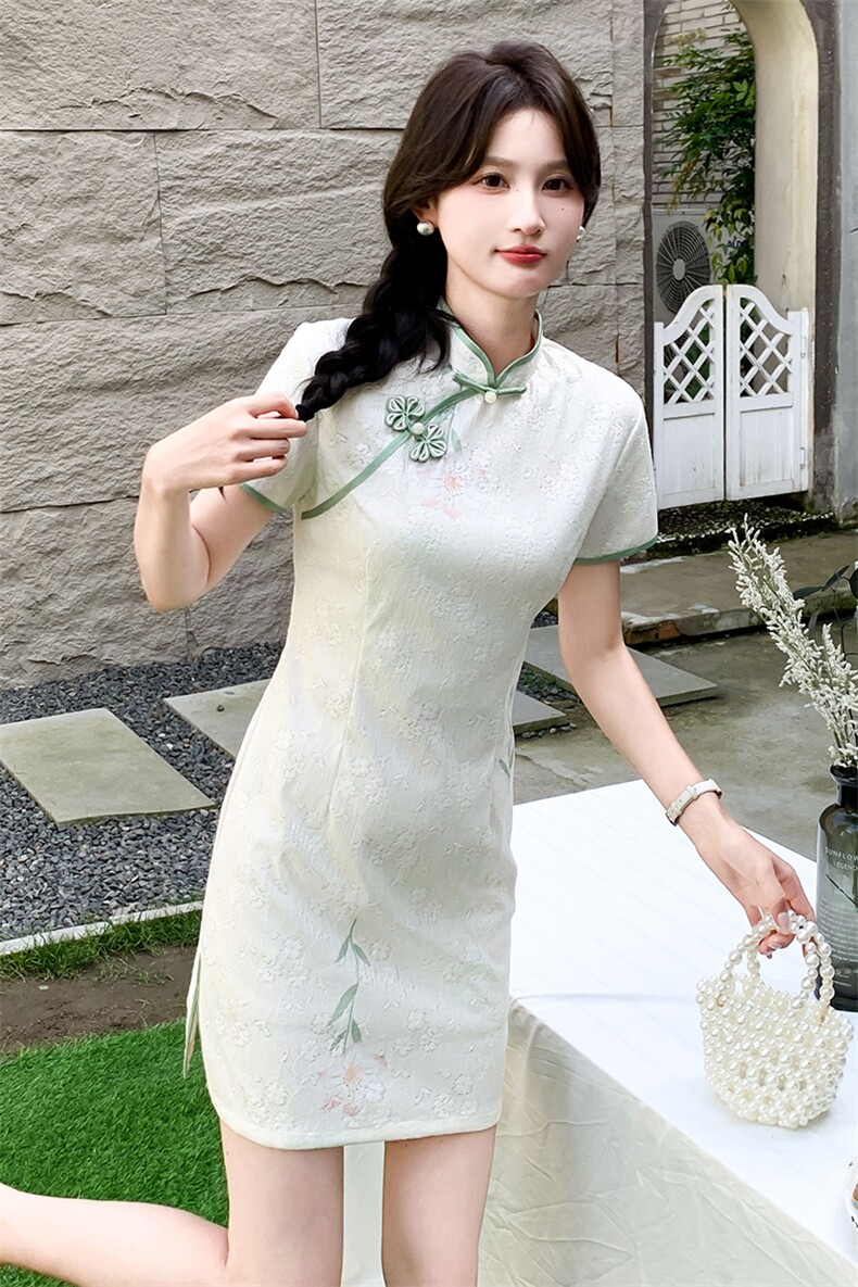 现货2024改良旗袍连衣裙年轻款女夏季新中式高级感禅意碎花裙,商品下架区,韩然一族