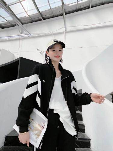 卫衣套装，女装卫衣/绒衫，依挺好