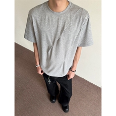 灰色