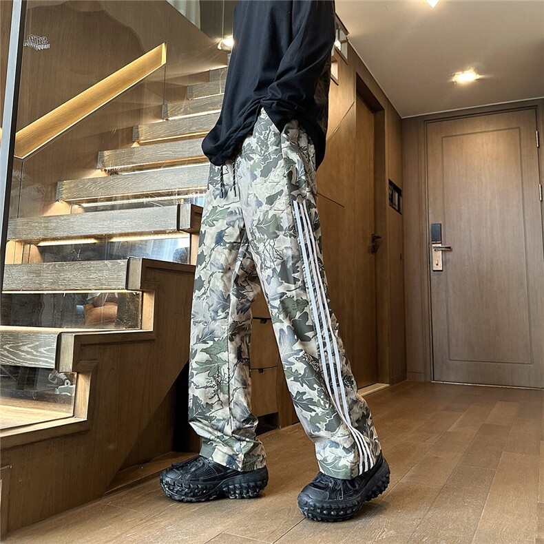 条纹拼色迷彩休闲裤抖音可送样A061-AX00710-P50，男装休闲裤，电商A061