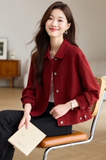 时尚休闲翻领短外套女春秋2024新款洋气宽松百搭中年妈妈夹克上衣，女装短外套，文熹诺