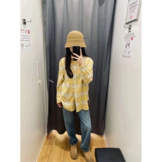 黄色