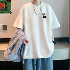 白色