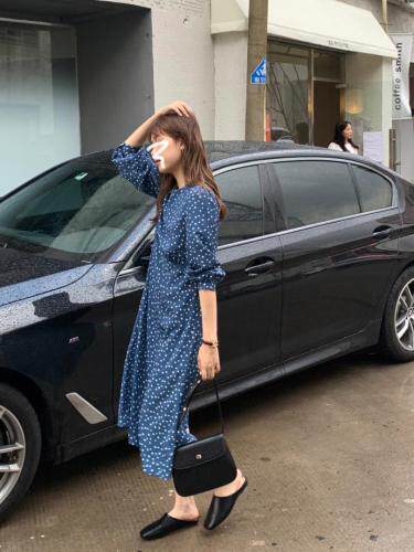 【现货】秋冬新款，碎花连衣群，显瘦百搭不挑人，S.M，其它，Y-AN SHANG