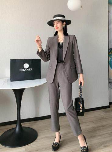 西服套装，女装职业装，觅 愉