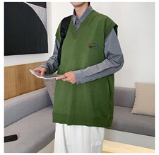 军绿色