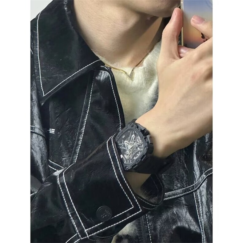 W190-P79男士皮衣外套春秋季2025新款翻领潮牌痞帅派克服男款,男装皮衣,电商B323A