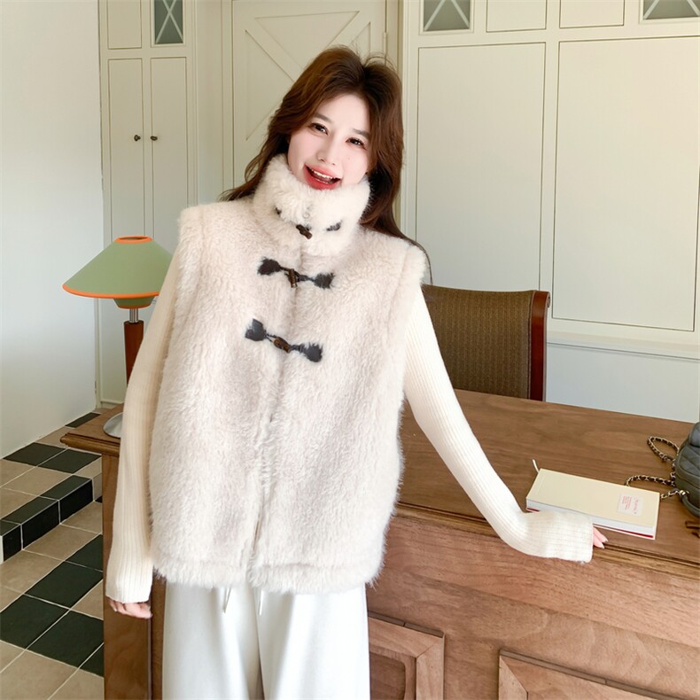 【新款】皮毛一体羊羔毛马甲外套2C131-710-P175K258,女装马甲,2C131