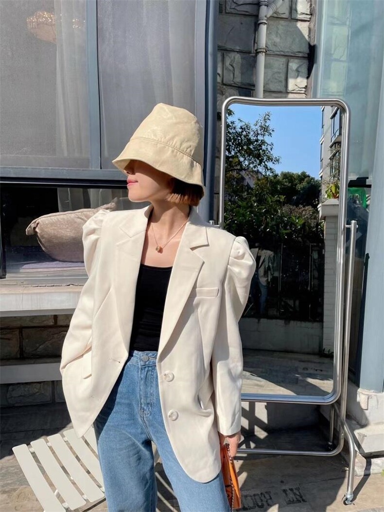 现货春款西装，女装西装，南门村口 8090