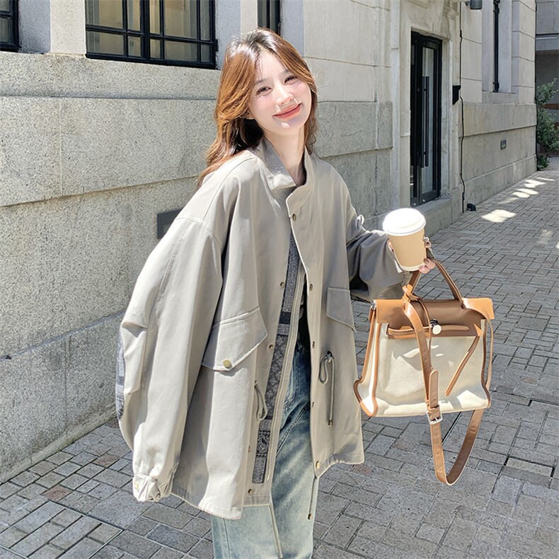 甜酷设计感休闲立领外套女2025秋季韩系宽松超火洋气印花拼接外套图片