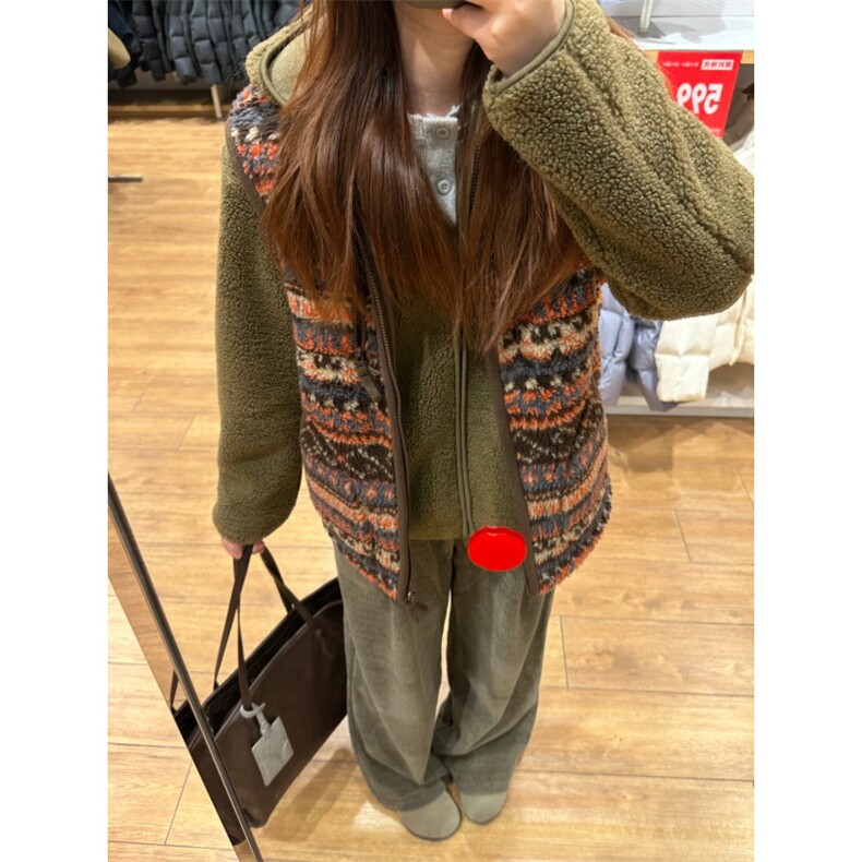 羊羔毛复古马甲1302-GS09-P78成分聚酯纤维，男装背心/马甲，星座1302