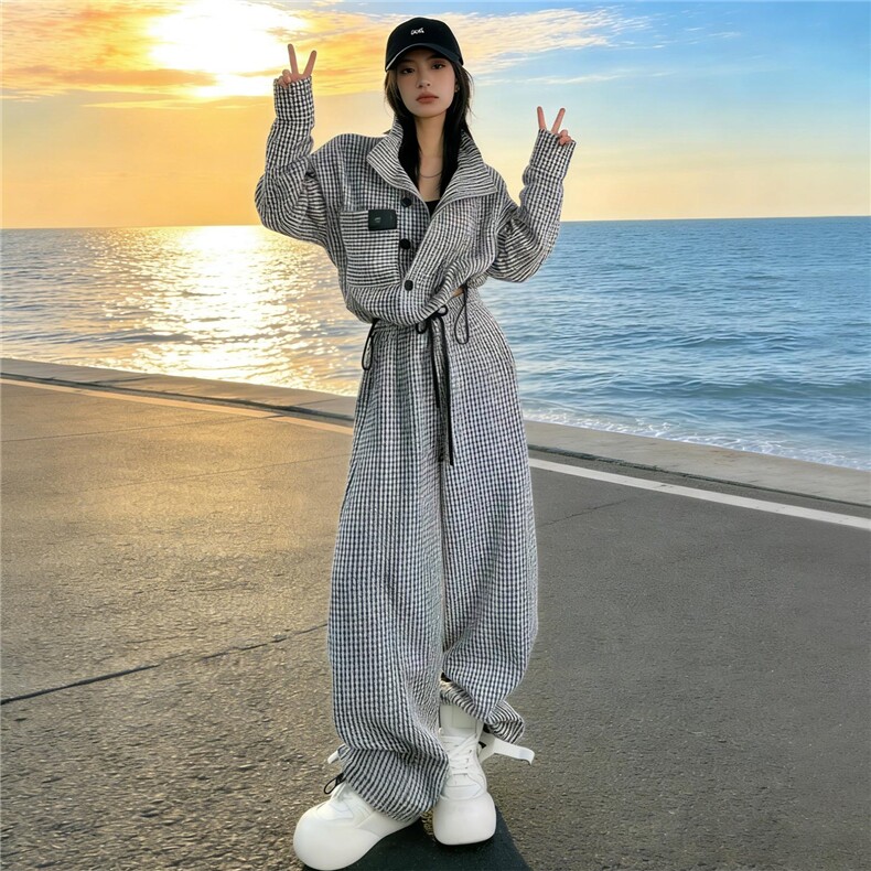 时尚套装洋气减龄女春季新款条纹收缩立领卫衣阔腿长裤两件套,女装套装/套裙,2C310