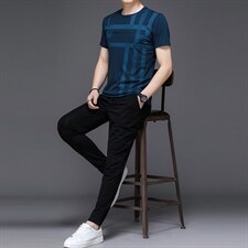 绿色
