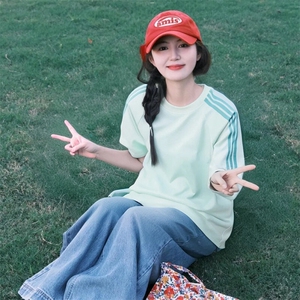 抖音得物品质二开240克宽松纯棉美式潮牌印花三条杠中性风短袖T恤图片