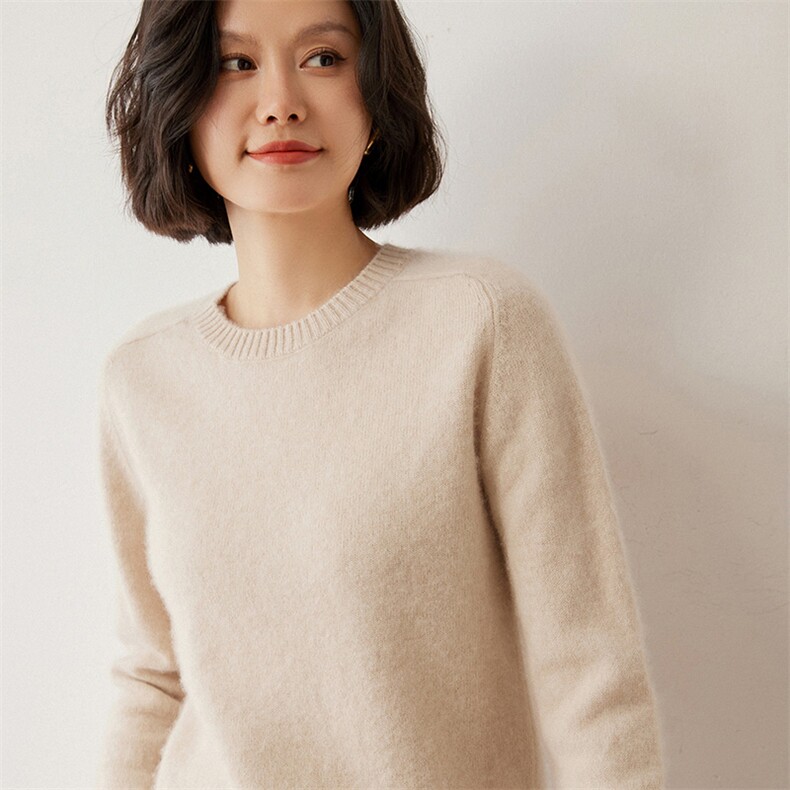 优雅百搭黑色圆领羊绒衫温暖舒适秋冬必备单品,女装羊绒衫,米琪莲羊绒
