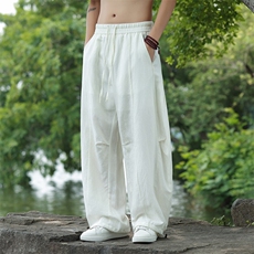 米白色