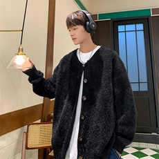 黑色