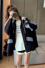 工装短款牛仔拼接连帽外套女春秋2025超火好看高级感小众夹克上衣，女装短外套，2C305