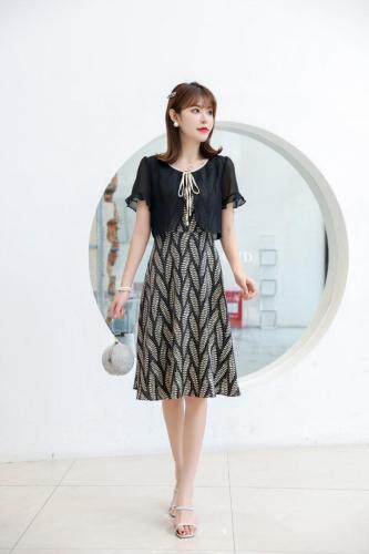 （现货）连衣裙，女装连衣裙，伊娜蕾尔