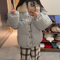 蓝色