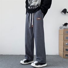 灰色