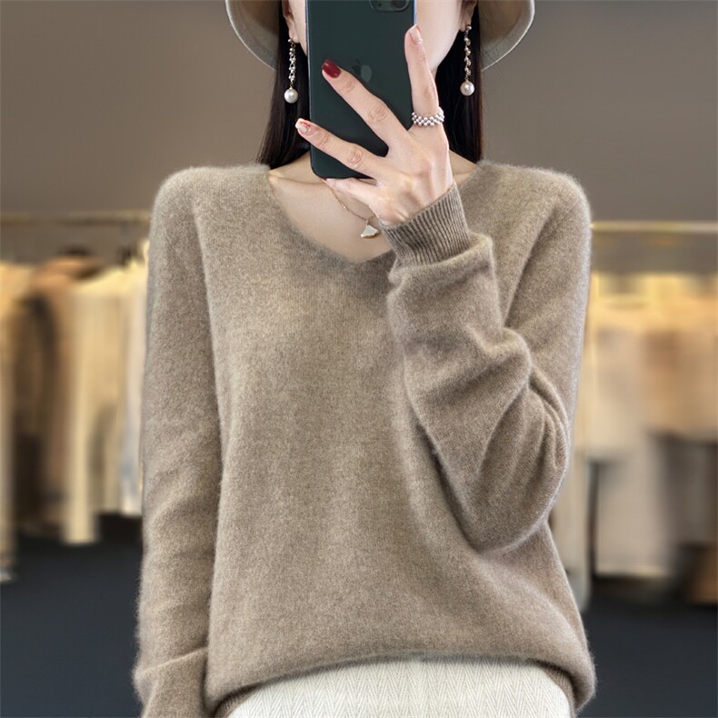 一线成衣针织衫女V领秋冬新款纯色宽松百搭羊绒打底衫,女装羊毛衫,大美人高端店