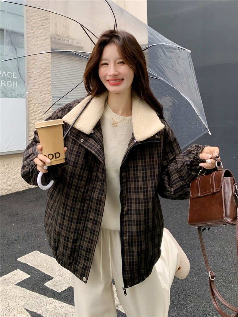 复古格子羊羔毛翻领羽绒服女2025冬季短款加厚面包服宽松保暖外套,女装羽绒服,艾米莉亚