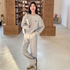 蓝色蕾丝拼接卫衣套装女2025春季新款今年流行芭蕾风小个子两件套，女装套装/套裙，2C037
