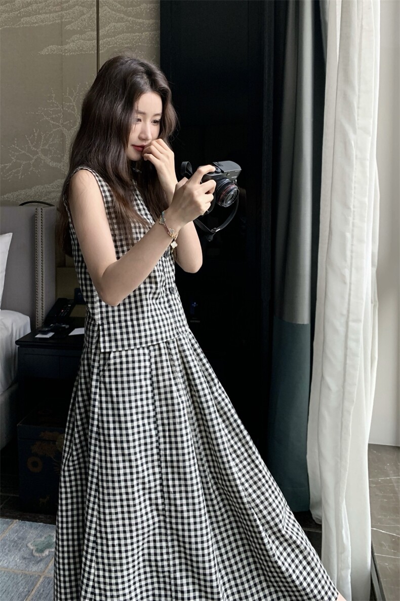时尚黑色格子无袖马甲半身裙套装女夏2025新款学院风超好看两件套,女装套装/套裙,2C206