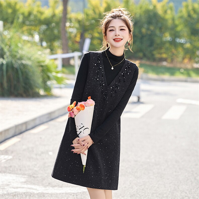 名媛小香风连衣裙两件套女2025春季新款重工钉珠毛呢背带裙打底衫,女装套装/套裙,罗腾