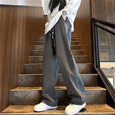 灰色
