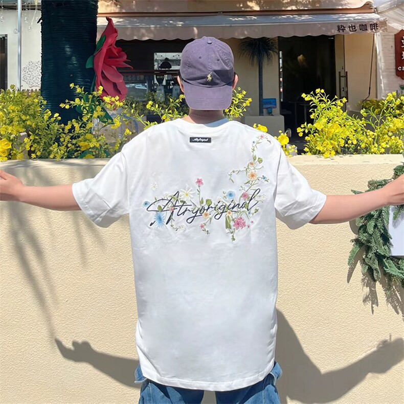 万针全刺绣工艺抖音得物高品质260克重磅纯棉双纱美式高街短袖T恤图片