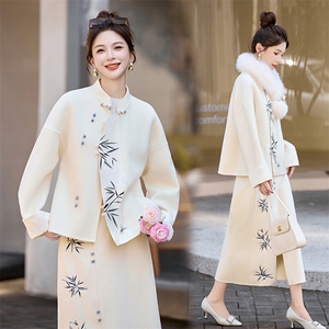 芷墨2025年冬季新款绣花新中式双面呢外套加半身裙两件套装裙图片
