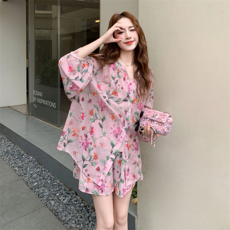 粉色轻薄印花防晒衬衫套装女2025夏季新款韩版减龄休闲短裤三件套图片