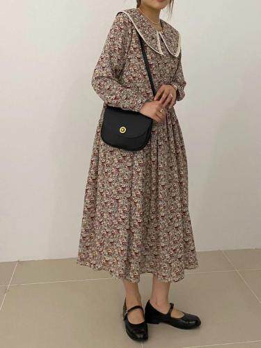 大翻领碎花连衣裙-宽松不挑人款！，女装连衣裙，LUCY