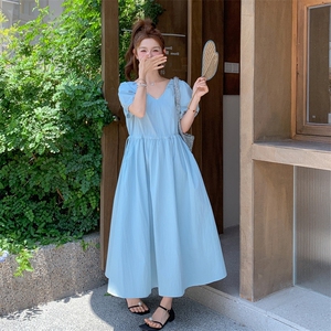 蓝色简单大方的连衣裙女夏季2025新款法式气质少女泡泡袖公主裙子图片