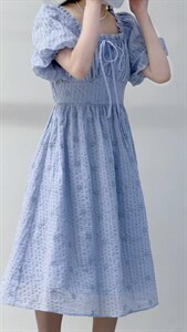 泡泡绣花连衣裙,女装连衣裙,Must Bloom绽放