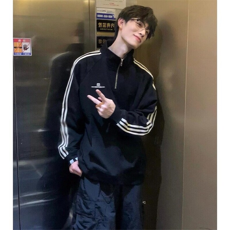 春季条纹翻领男卫衣图片