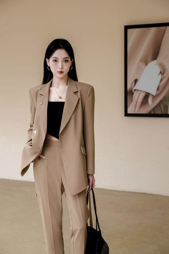 料套装，女装职业装，卡西姆