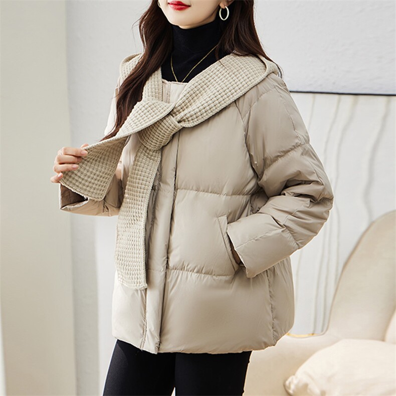 现货羽绒服女连帽新款短款小个子面包服时尚宽松休闲保暖轻暖外套,女装羽绒服,贵人树
