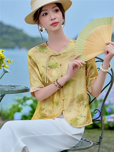2026年夏季文艺风气质优雅休闲套装风时尚复古盘扣图片