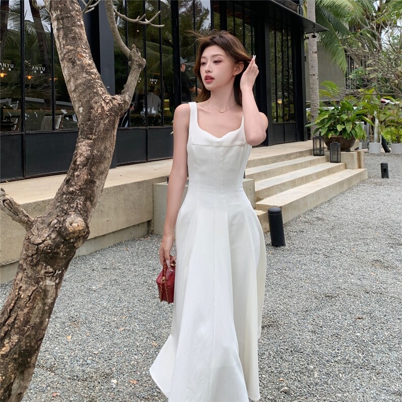 法式白色绝美显瘦连衣裙女2025夏季新款气质超好看海边度假风长裙,女装连衣裙,2C375