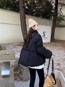休闲羽绒服图片