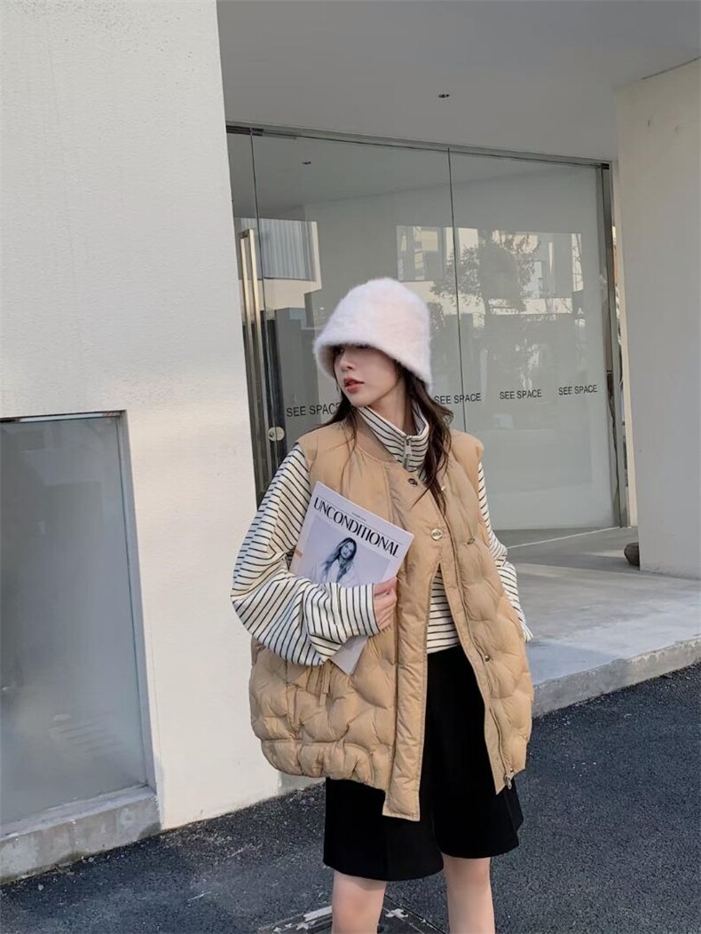 羽绒马甲女2022秋冬新款加厚保暖连帽马夹外穿坎肩，女装马甲，川哲