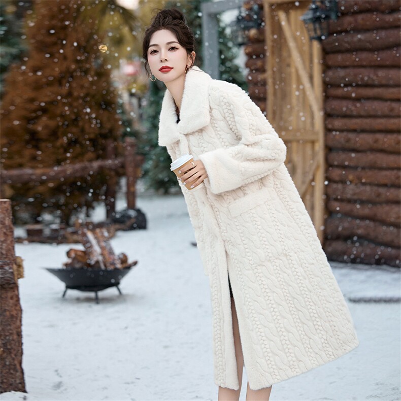 高端2024新款冬装大衣时尚穿搭加绒加厚宽松长款气质立领风衣，女装皮草，美拉德工厂直营店