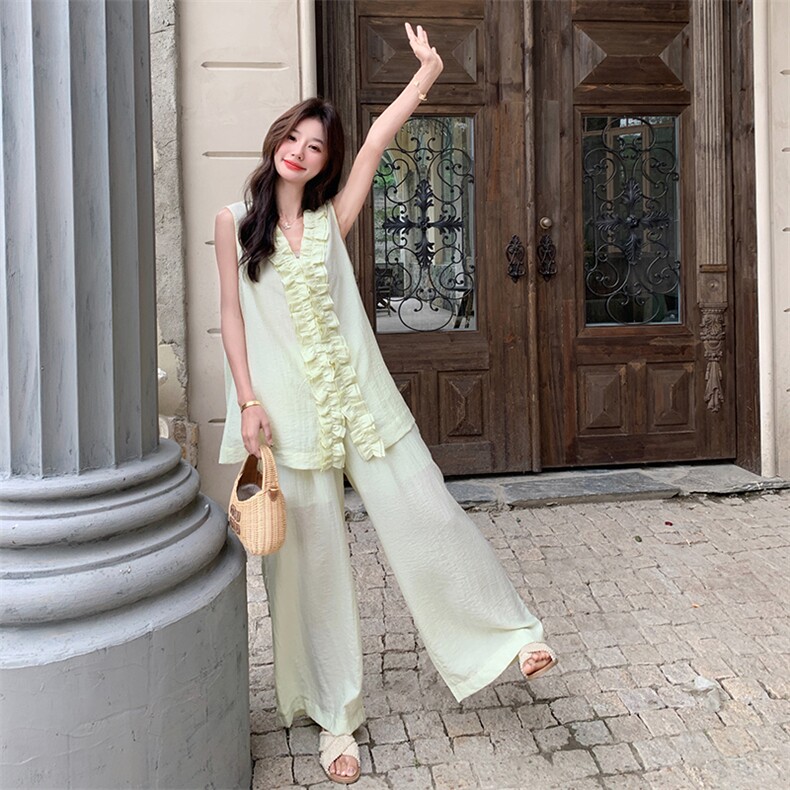 气质V领木耳边系带上衣阔腿裤套装女2025夏季新设计感无袖两件套图片